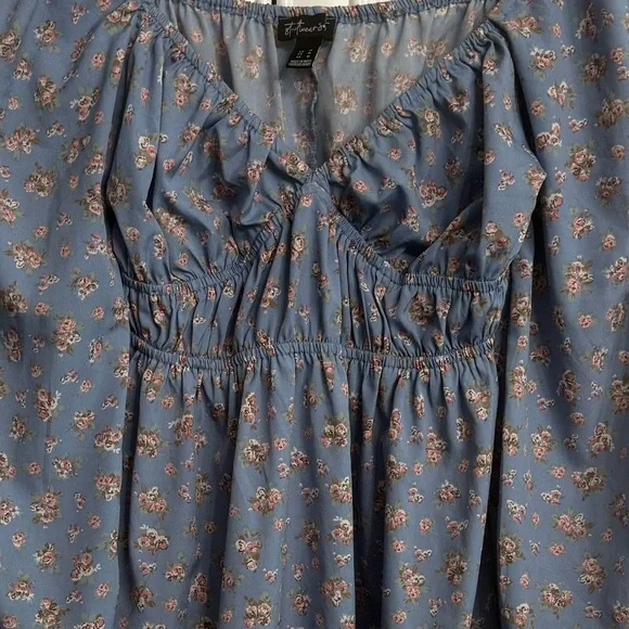 Streetwear Society Medium Blue Long Sleeve V-Neck Mini Dress w/Pink Floral Print - Picture 4 of 8